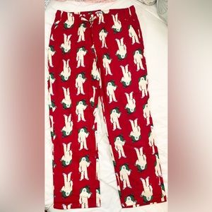 ⭐️ Old Navy Red Yeti Pajama Pants